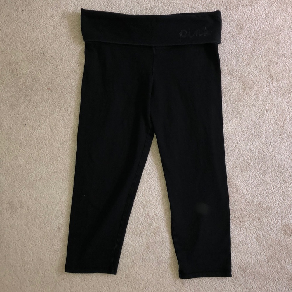 PINK Victoria’s Secret Capri Leggings